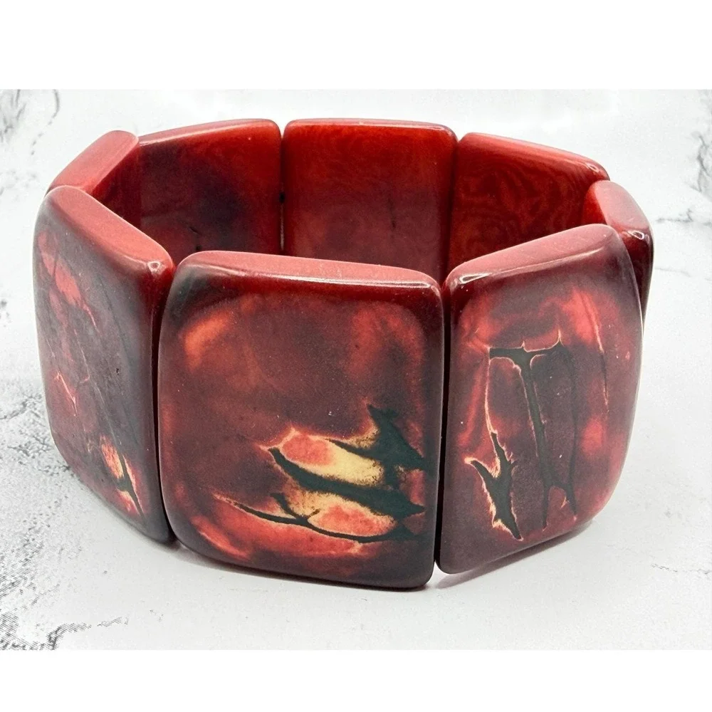 Gothic Bat Panel Stretch Bracelet Red Black Lucite Halloween‎ Spooky